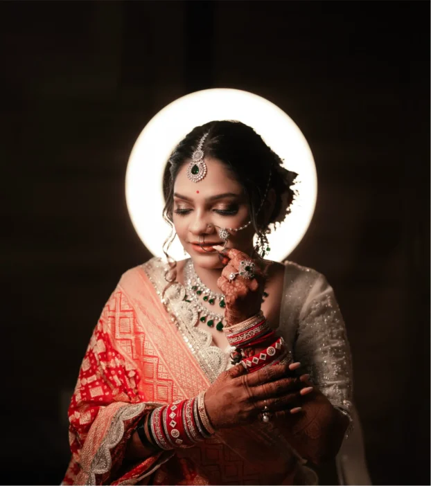 Kshan Photograhy Front Images - 622 x 702 - WEBP (1)